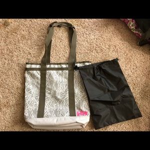 NWOT Helly Hansen Tote
